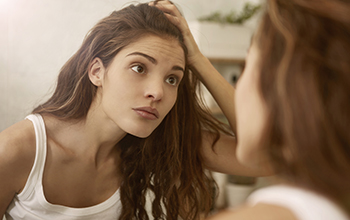 Vitamin A. A Beautiful Way to Help Clear Acne - Supporting | Environ South Africa